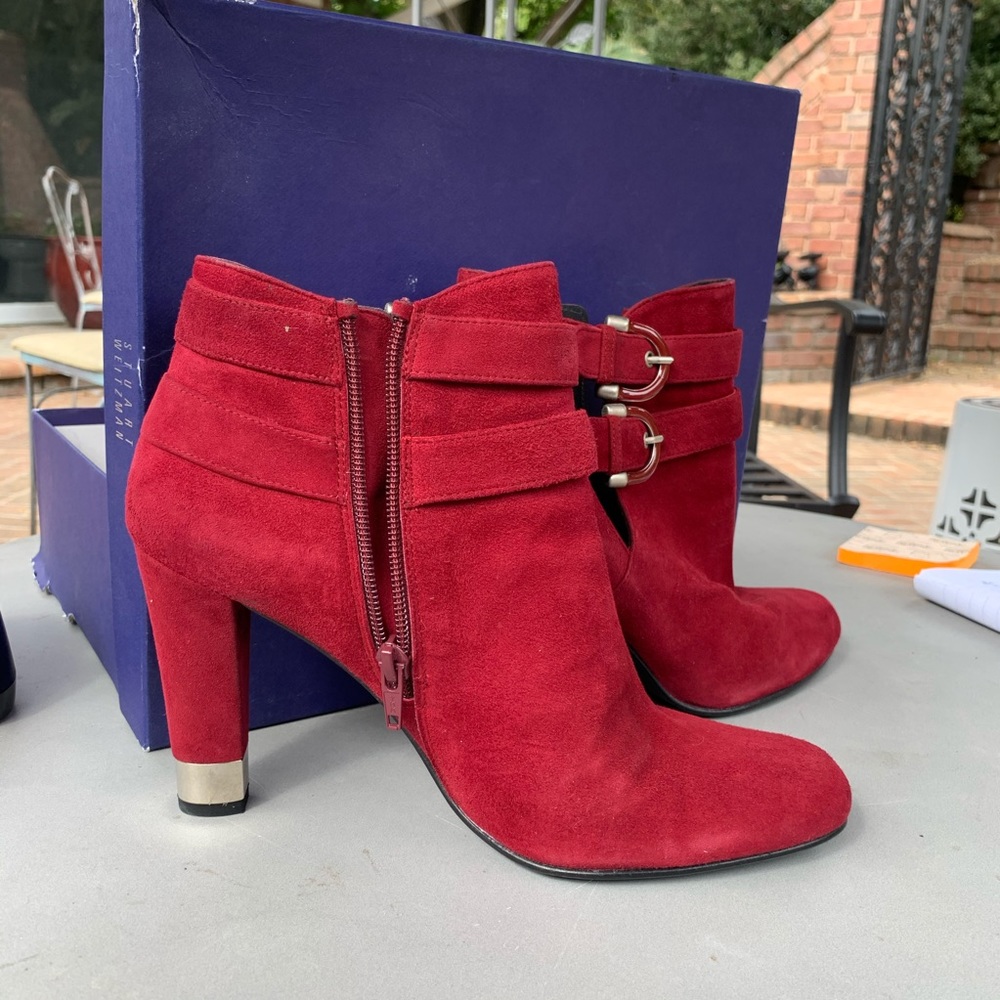 Stuart weitzman red booties